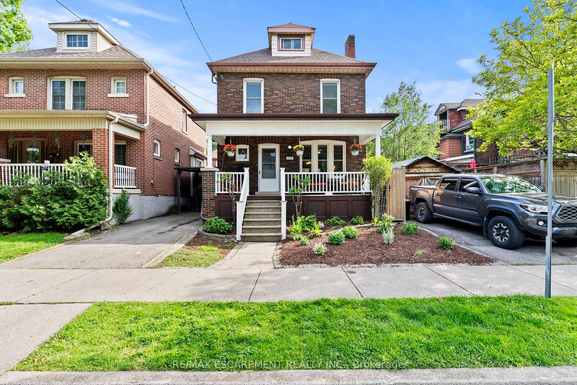 Photo of 260 Stinson Crescent