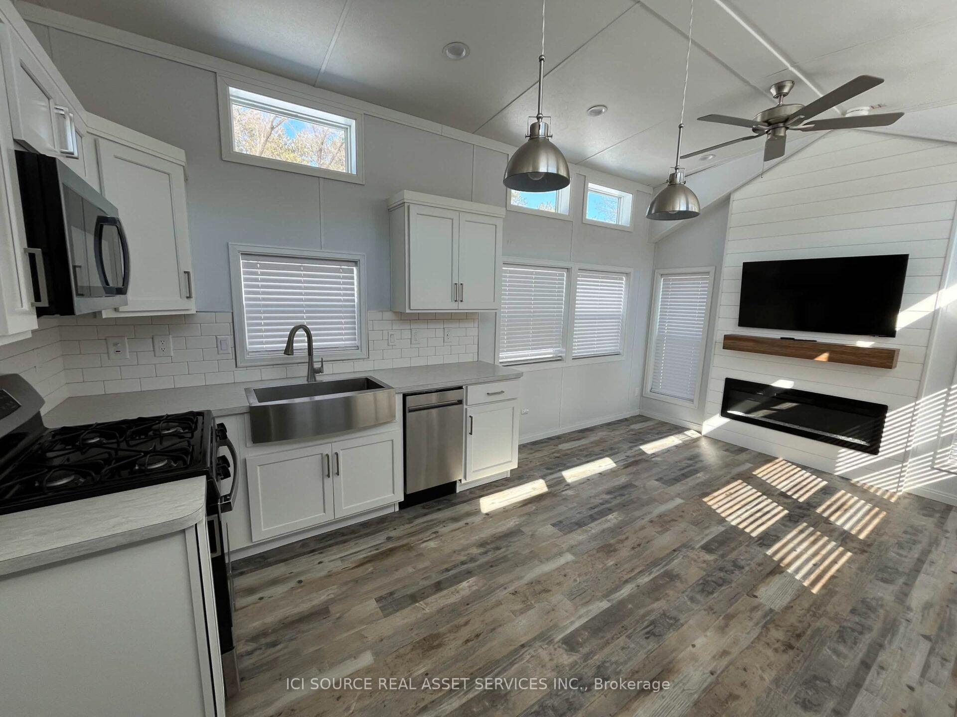 Photo 10 of Unit 604, 18478 Duffy's Lane, Caledon, Rural Caledon — HOMEH