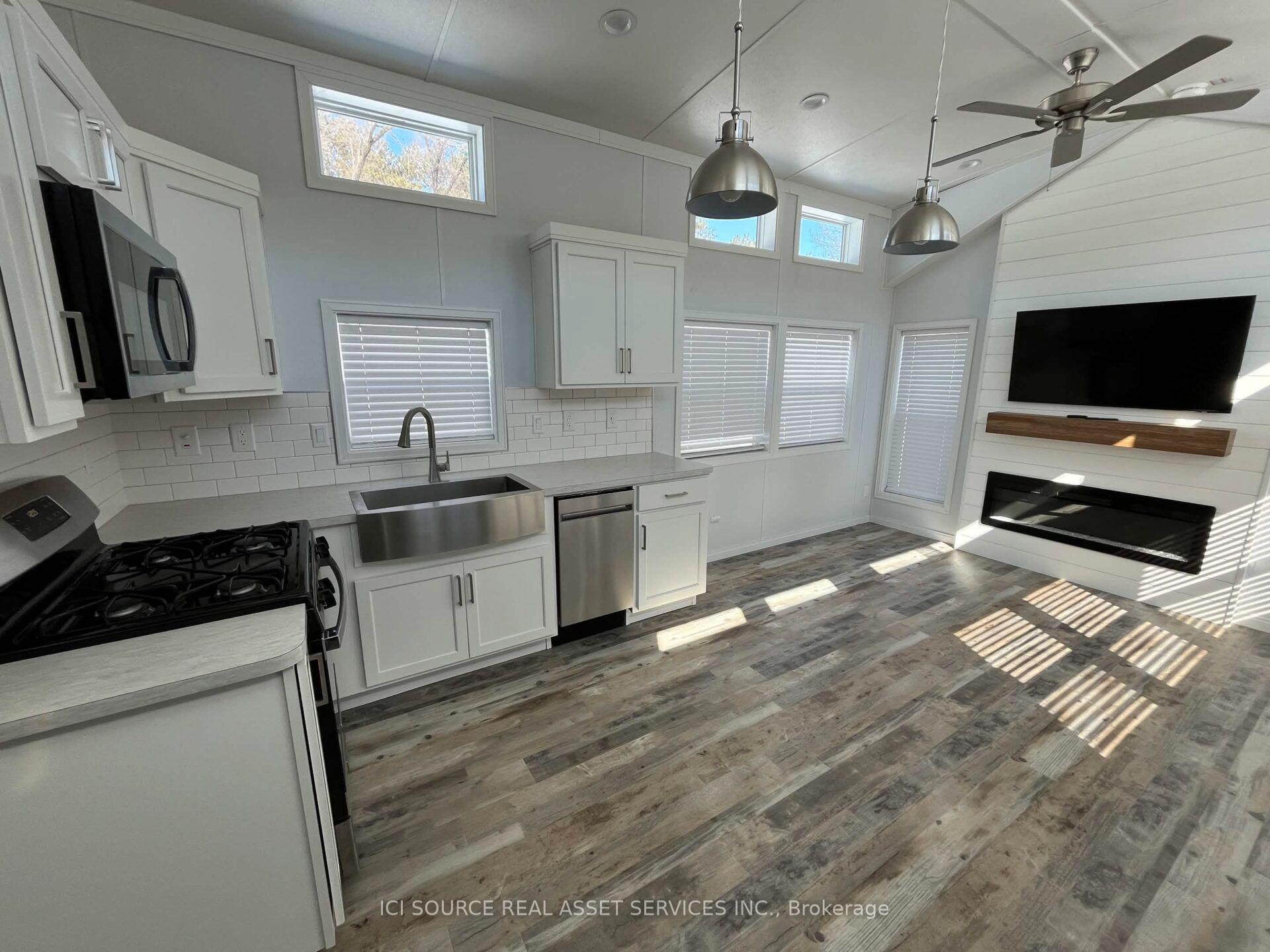 Photo 11 of Unit 604, 18478 Duffy's Lane, Caledon, Rural Caledon — HOMEH