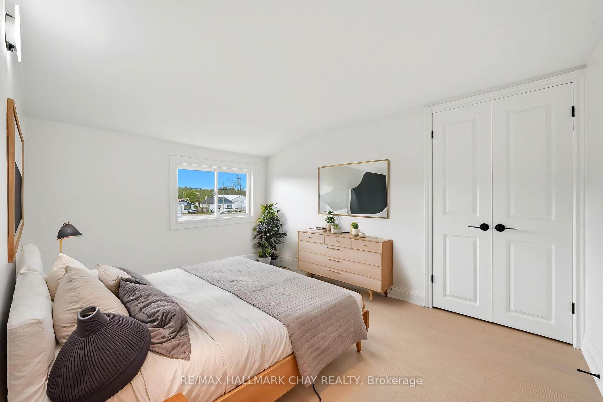 Photo 16 of 8410 11 Highway, Severn, Ardtrea — HOMEH