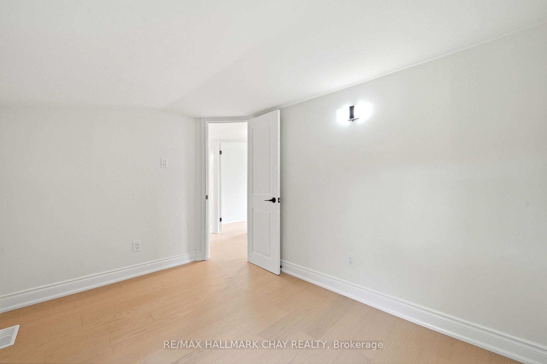 Photo 19 of 8410 11 Highway, Severn, Ardtrea — HOMEH