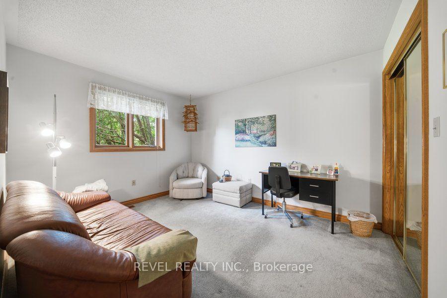 Photo 19 of 70 Thirteenth Street W, Norfolk, Simcoe — HOMEH