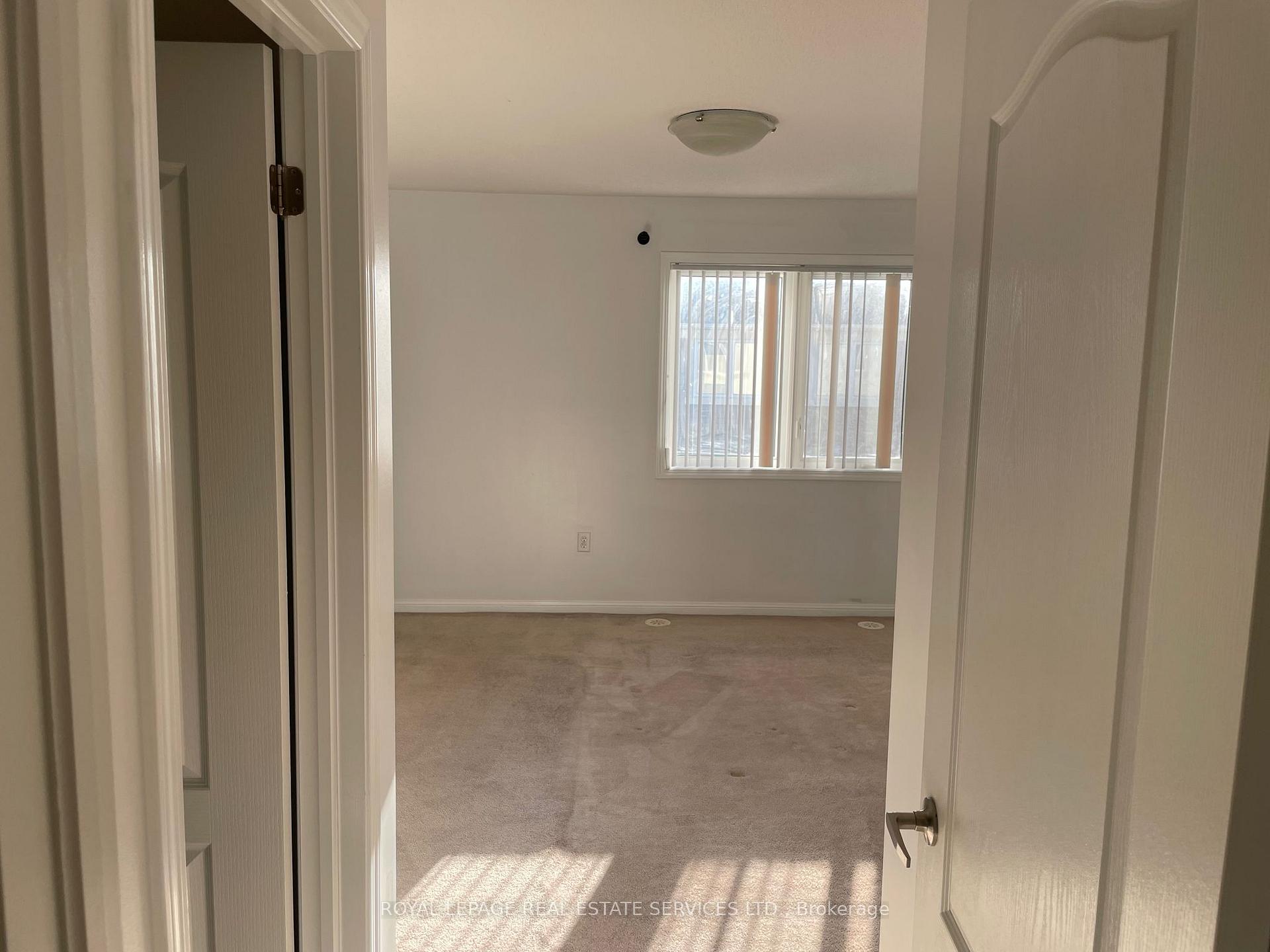 Photo 23 of 7 Bevington Road, Brampton, Northwest Brampton — HOMEH