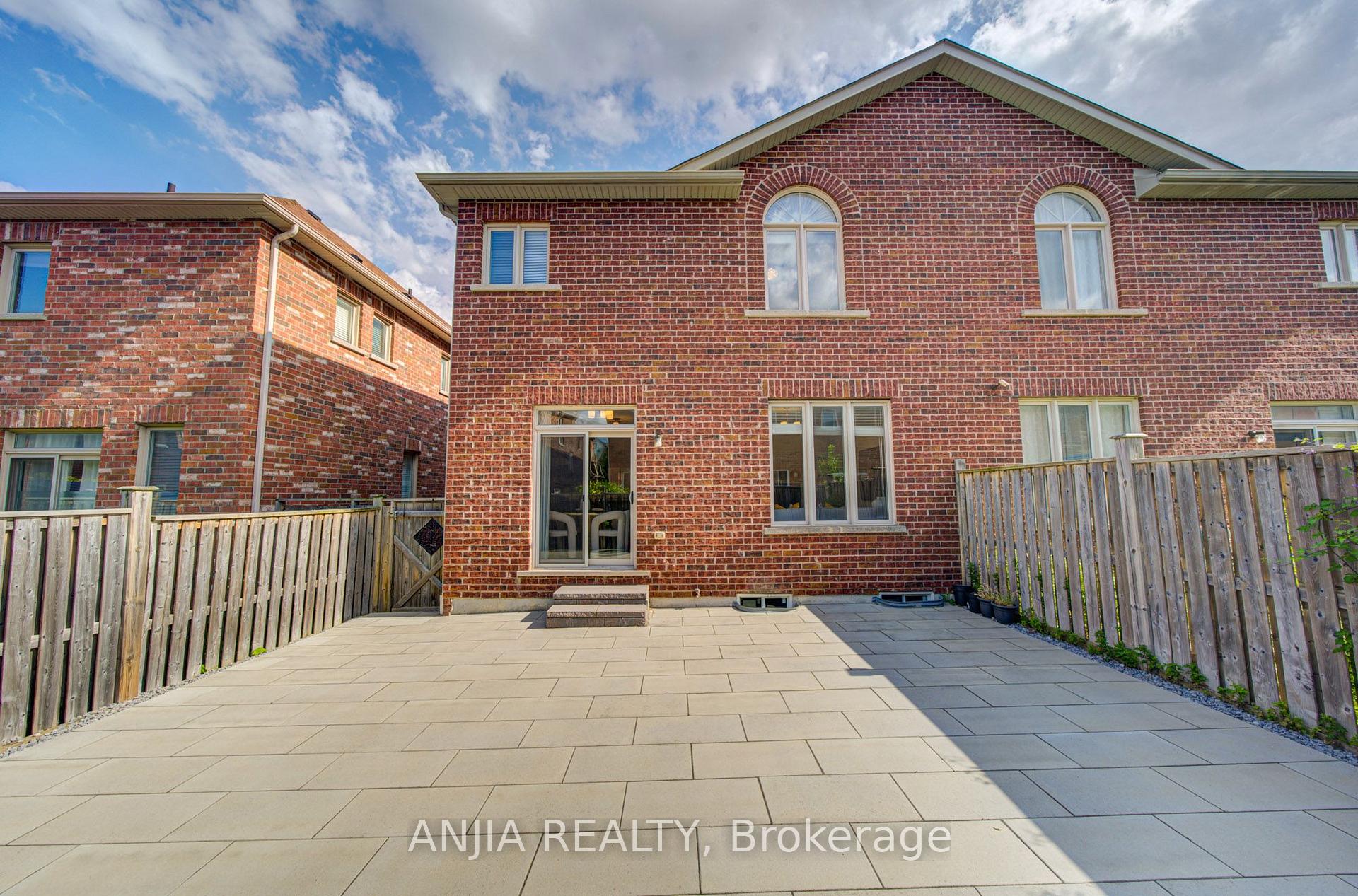 Photo 49 of 92 Carolina Rose Crescent, Markham, Wismer — HOMEH