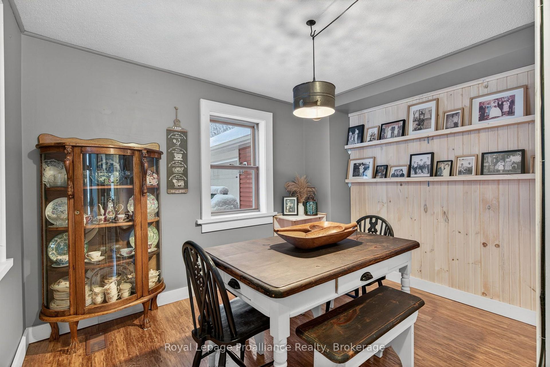 Photo 9 of 7802 Piccadilly Road, Frontenac, Frontenac Centre — HOMEH