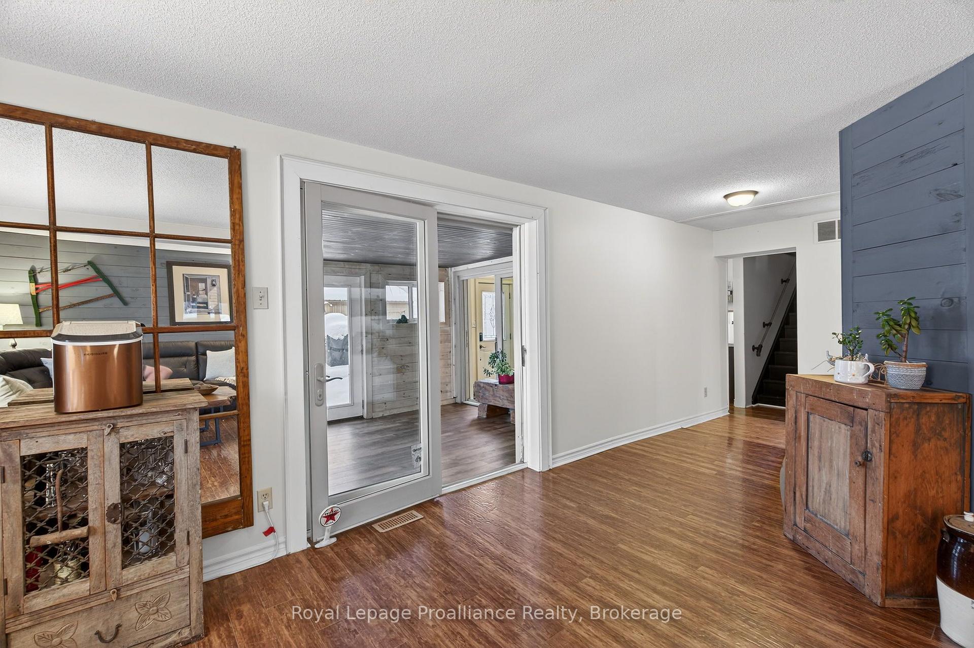 Photo 16 of 7802 Piccadilly Road, Frontenac, Frontenac Centre — HOMEH