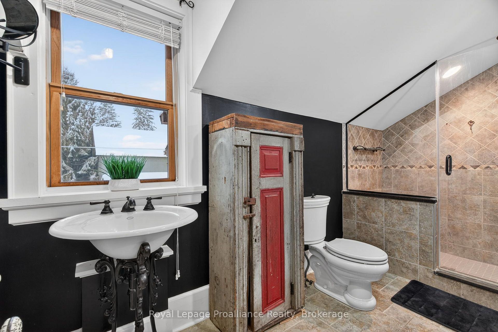 Photo 31 of 7802 Piccadilly Road, Frontenac, Frontenac Centre — HOMEH