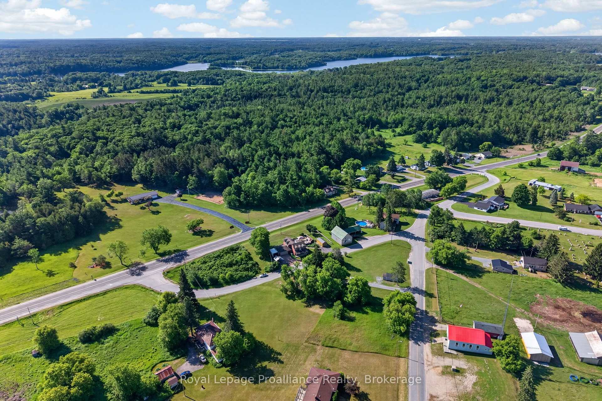 Photo 37 of 7802 Piccadilly Road, Frontenac, Frontenac Centre — HOMEH
