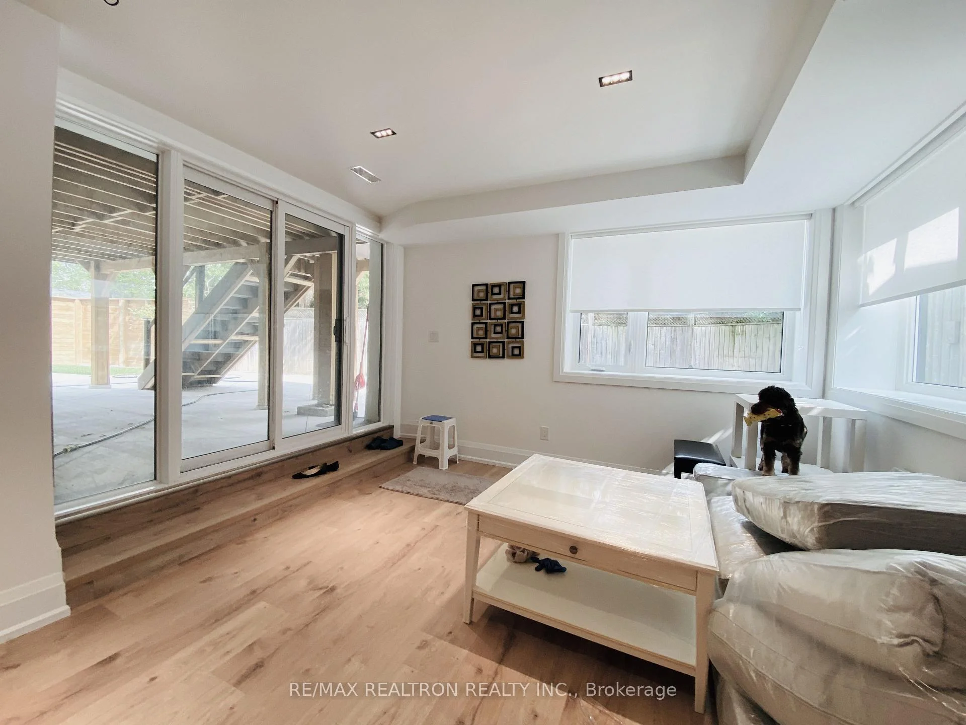 Photo 26 of 2 North Hills Terrace, North York, Banbury-Don Mills — HOMEH