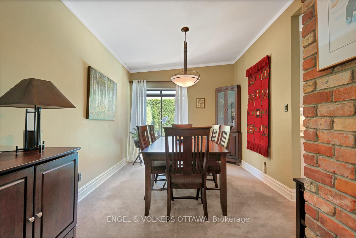 Photo 16 of 1131 Cameo Drive, Ottawa, Copeland Park — HOMEH