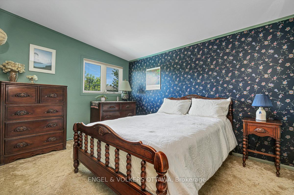 Photo 30 of 1131 Cameo Drive, Ottawa, Copeland Park — HOMEH