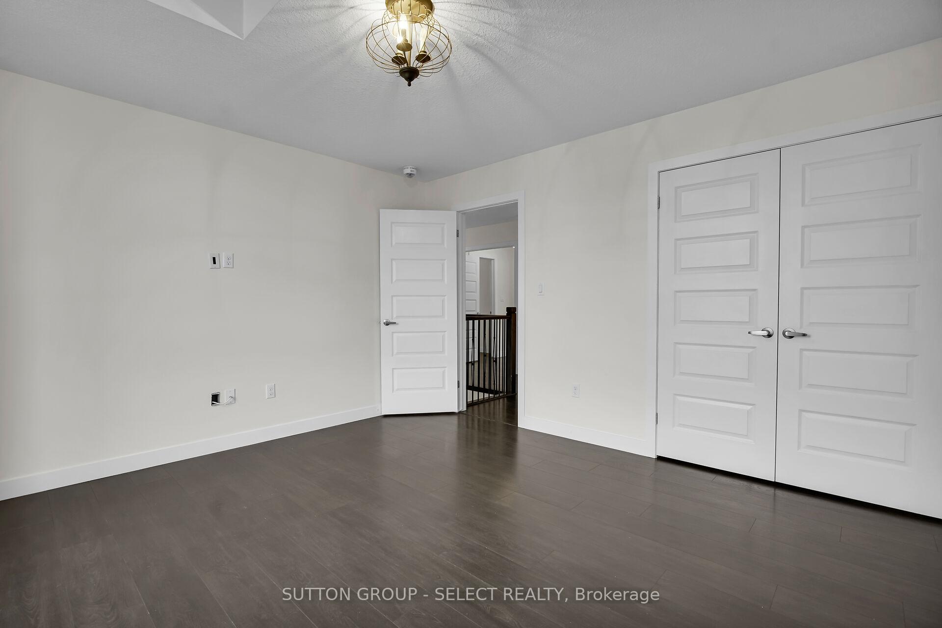 Photo 25 of 2080 Wateroak Drive, London, North S — HOMEH