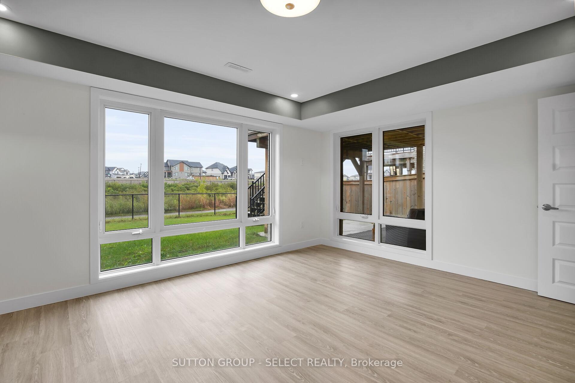Photo 37 of 2080 Wateroak Drive, London, North S — HOMEH