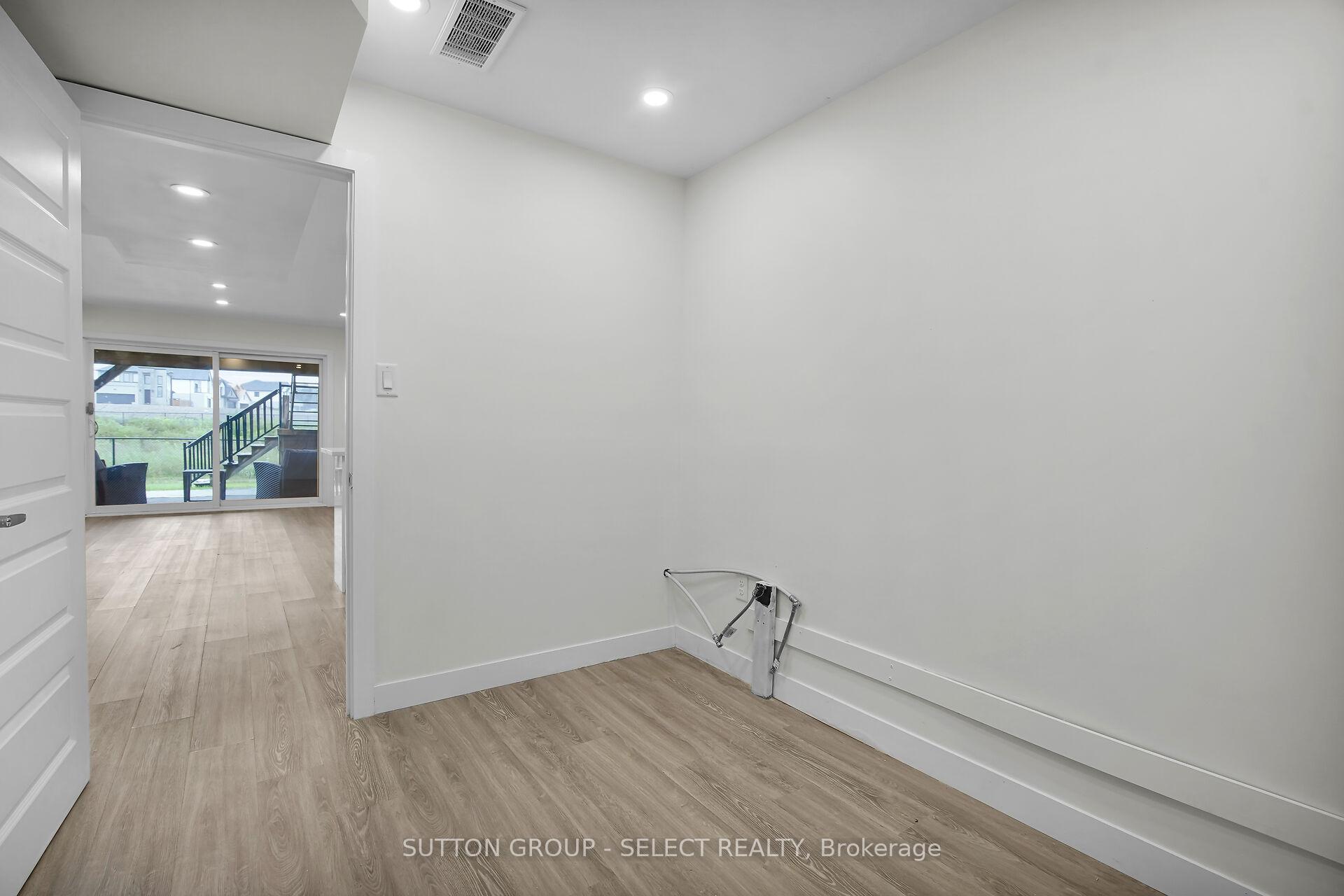 Photo 41 of 2080 Wateroak Drive, London, North S — HOMEH