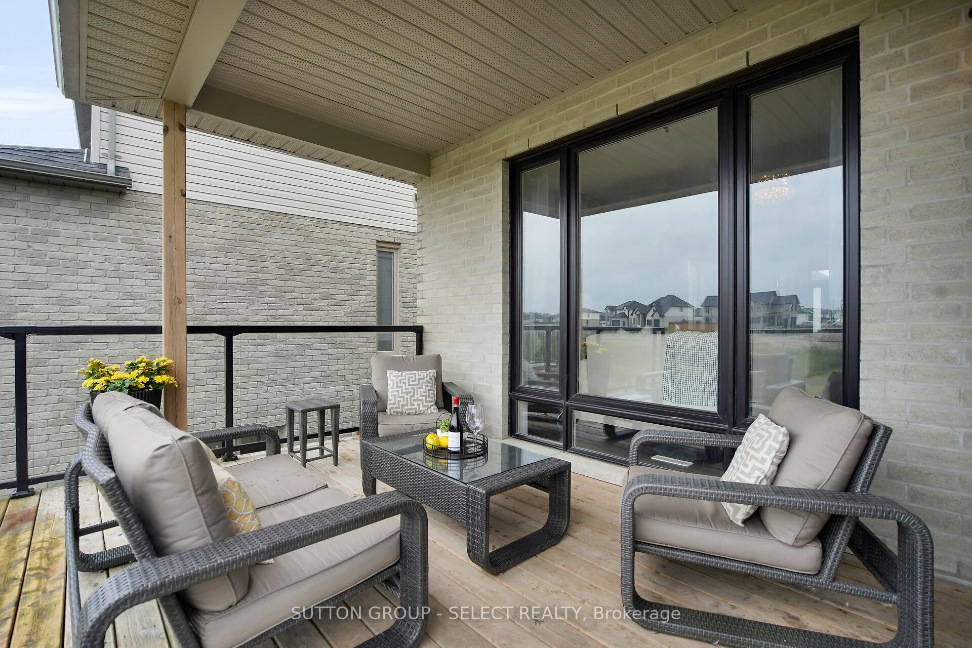 Photo 43 of 2080 Wateroak Drive, London, North S — HOMEH