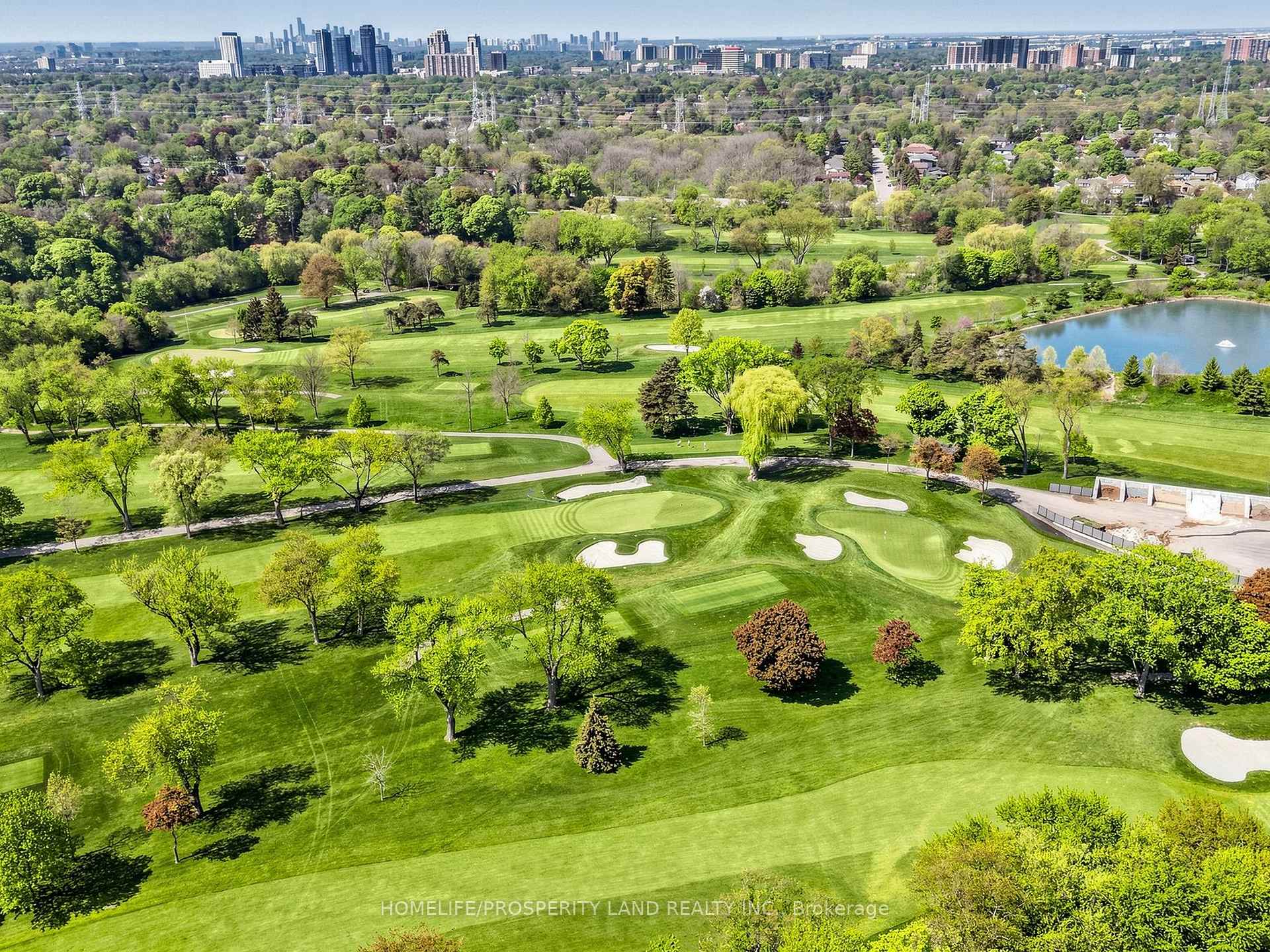 Photo 11 of 18 Orrell Avenue, Etobicoke, Princess-Rosethorn — HOMEH