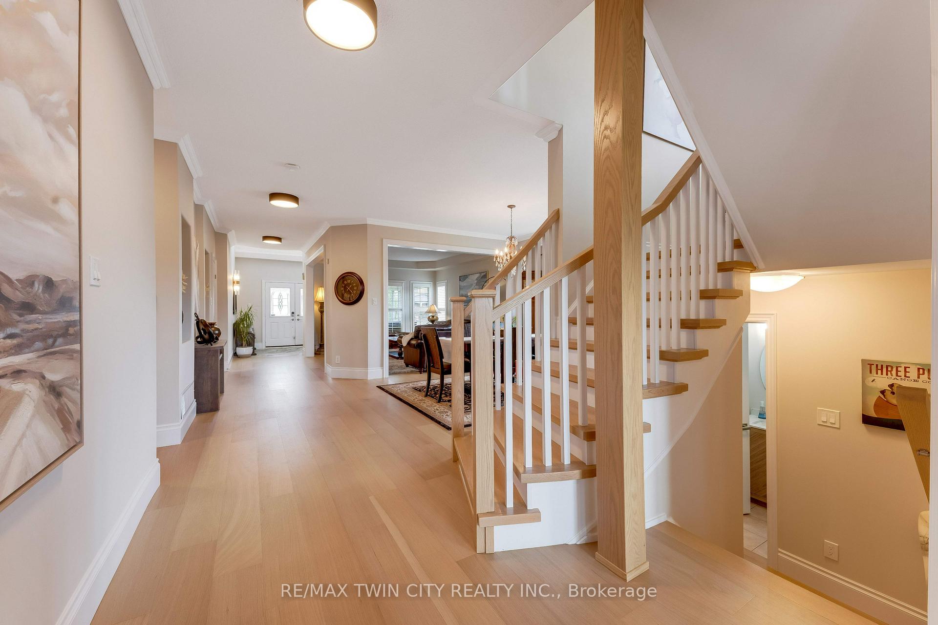 Photo 11 of 50 Knox Court, Kitchener, Doon South — HOMEH