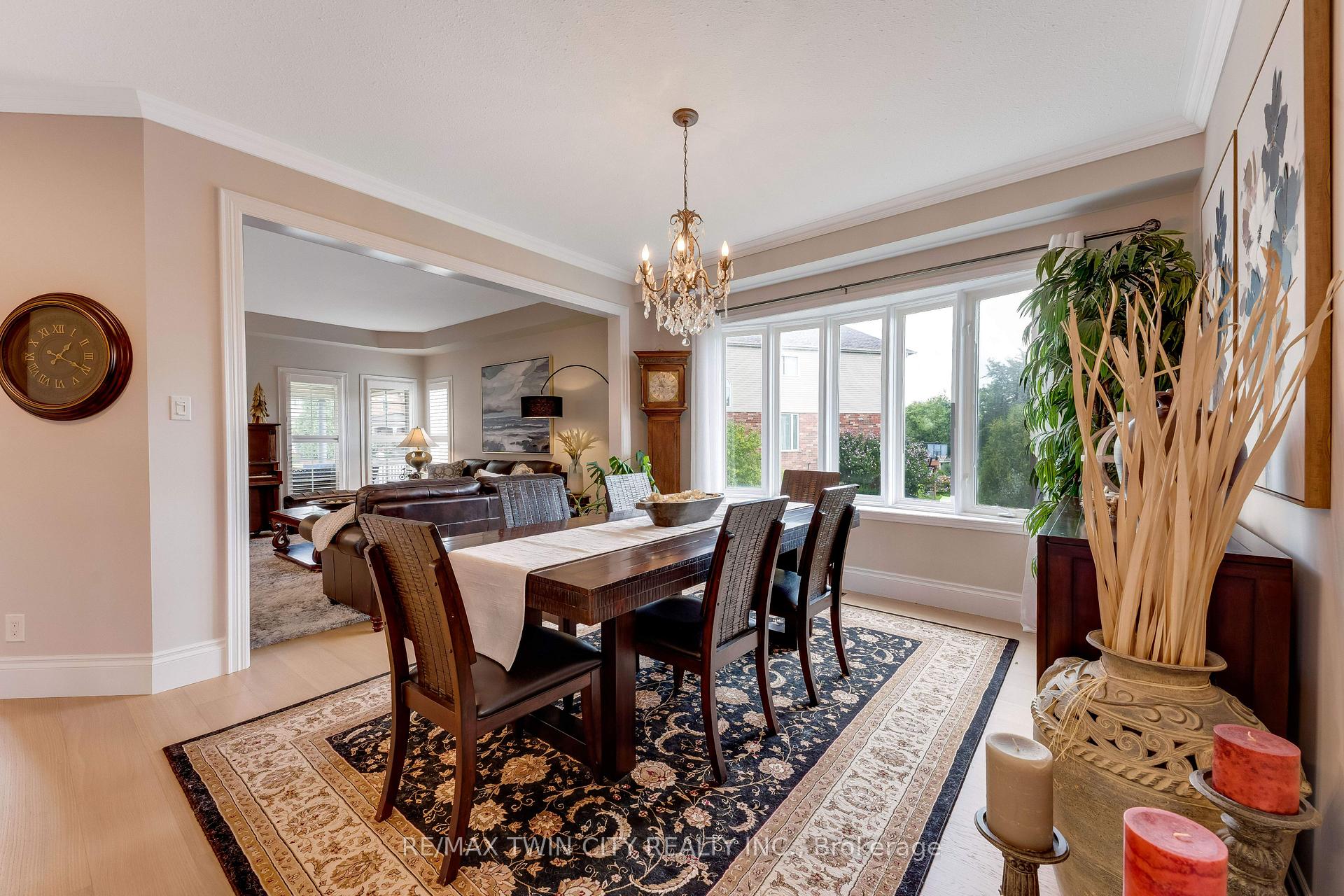 Photo 18 of 50 Knox Court, Kitchener, Doon South — HOMEH