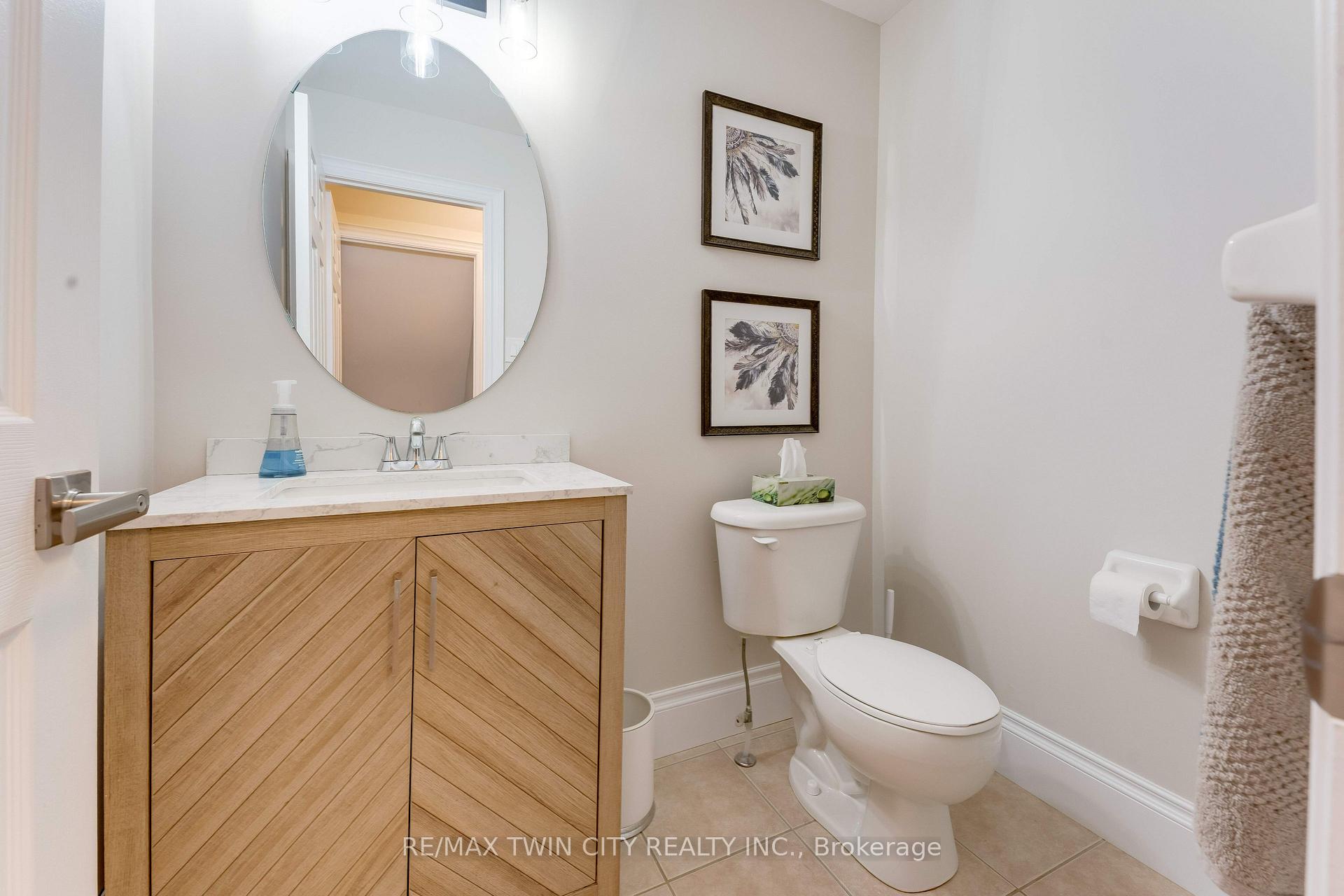 Photo 20 of 50 Knox Court, Kitchener, Doon South — HOMEH