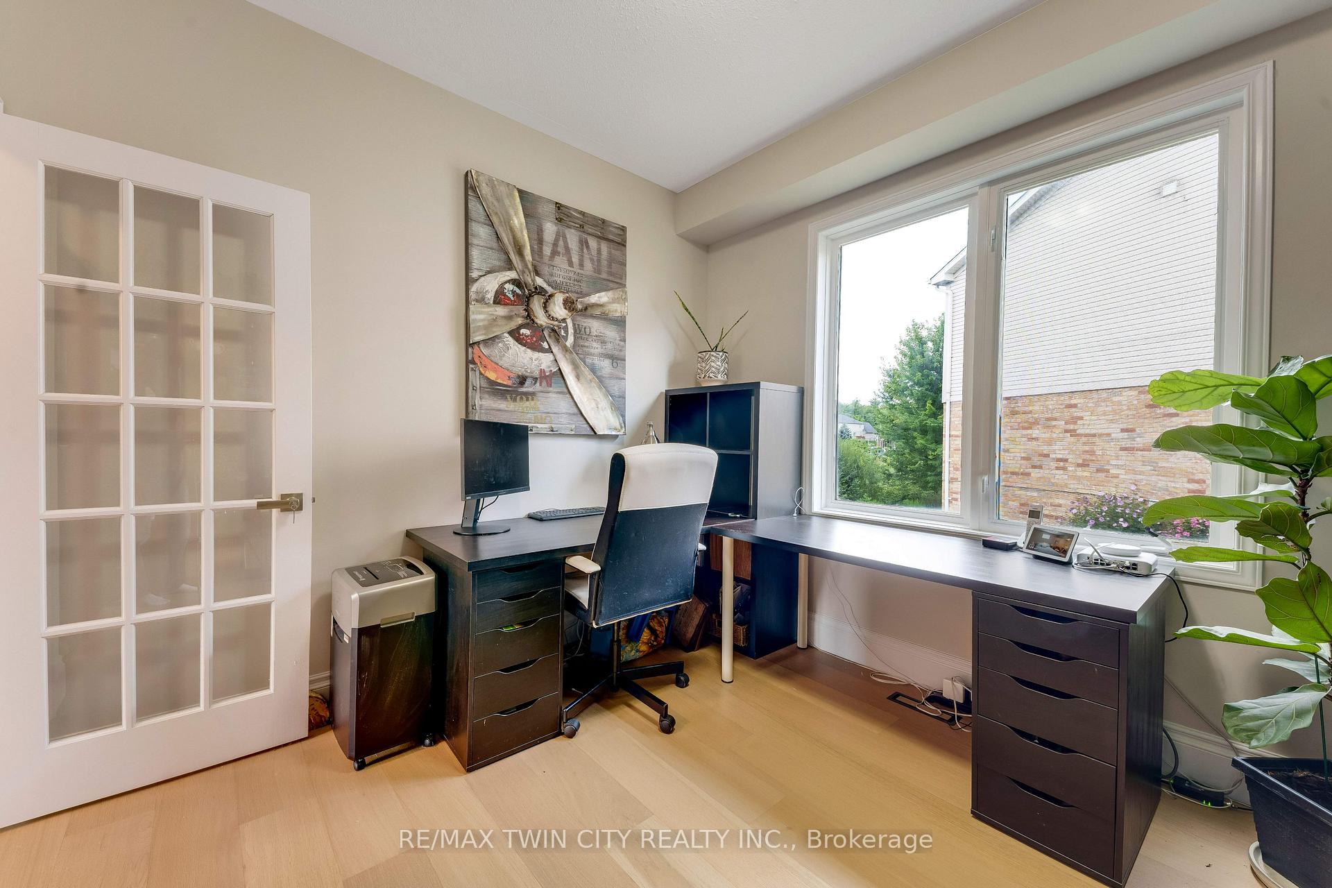 Photo 46 of 50 Knox Court, Kitchener, Doon South — HOMEH