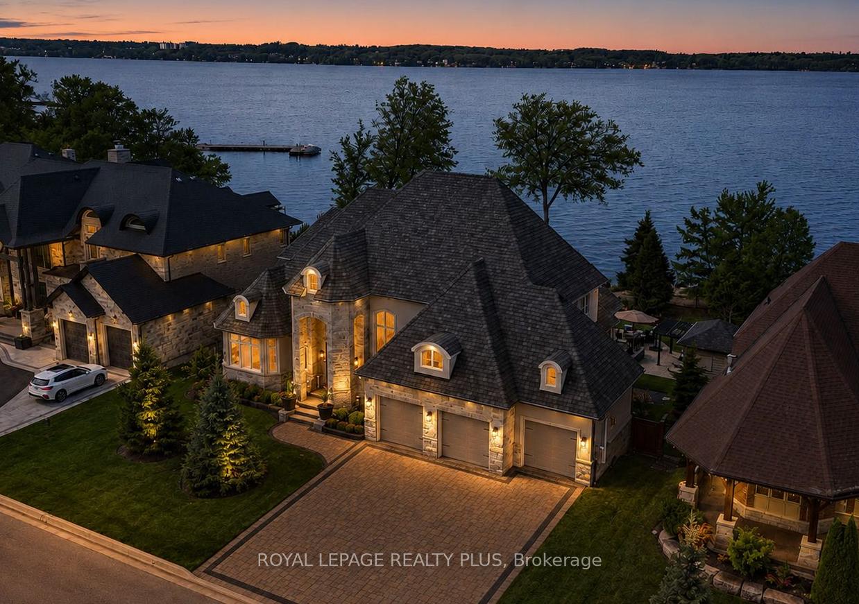 Photo 1 of 39 Plunkett Court, Barrie, Bayshore — HOMEH