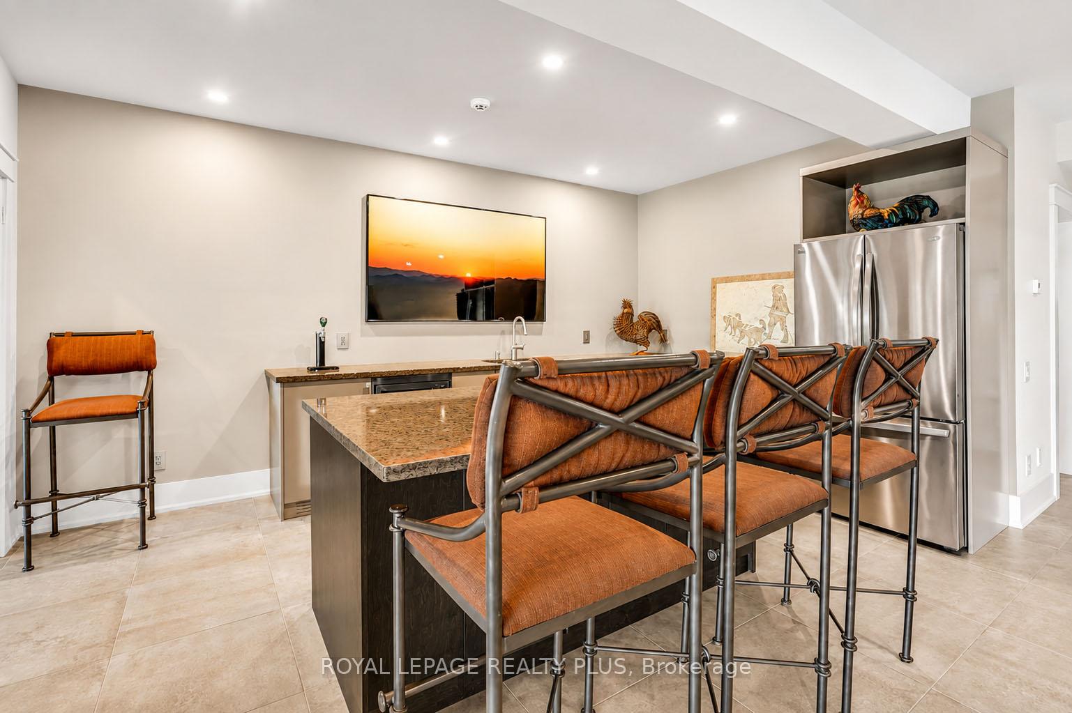 Photo 36 of 39 Plunkett Court, Barrie, Bayshore — HOMEH