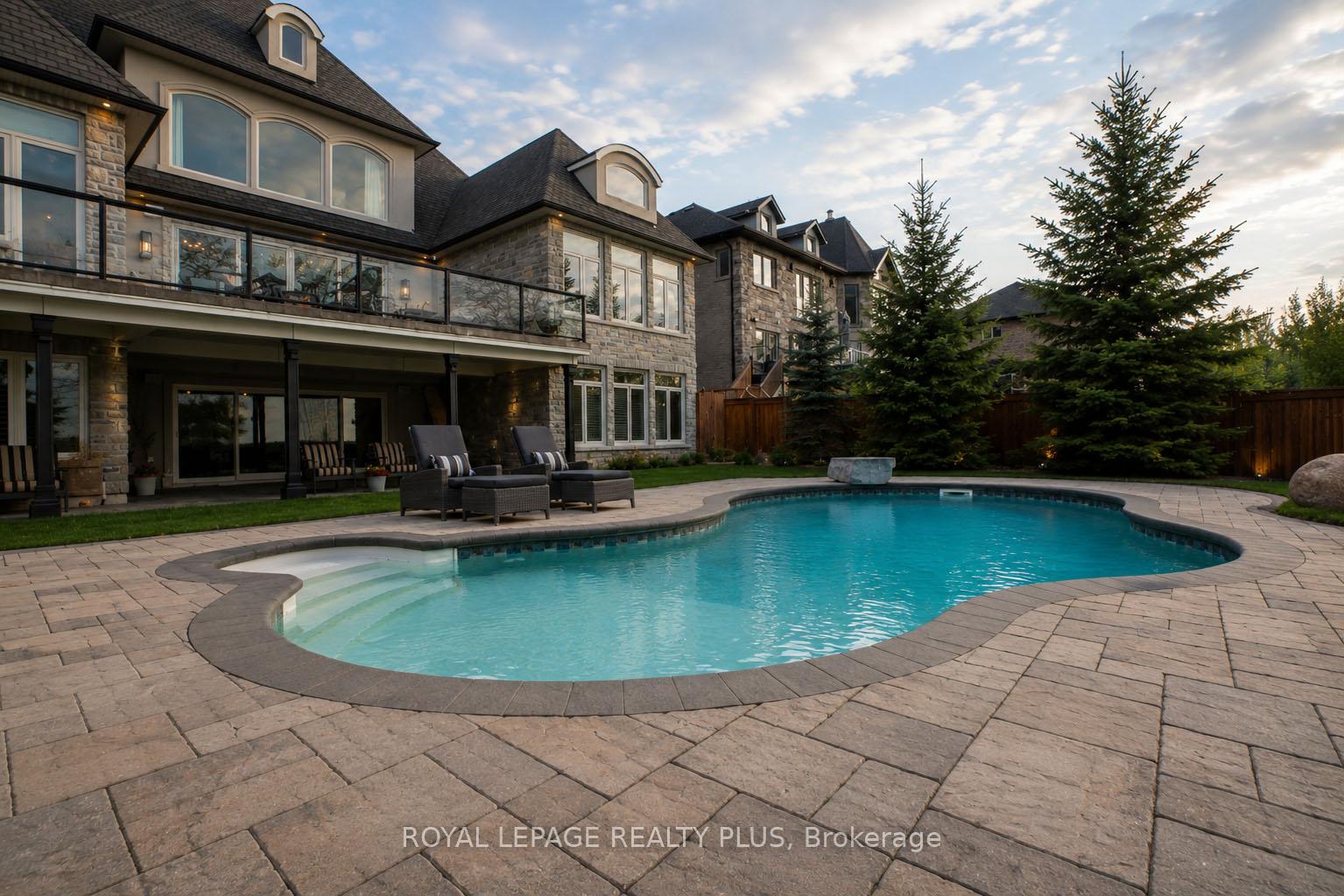 Photo 45 of 39 Plunkett Court, Barrie, Bayshore — HOMEH
