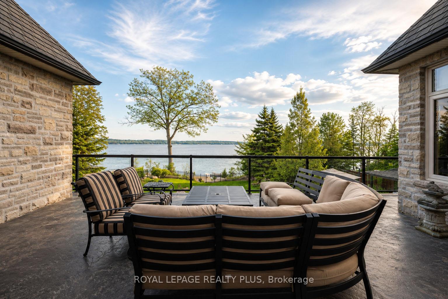 Photo 46 of 39 Plunkett Court, Barrie, Bayshore — HOMEH