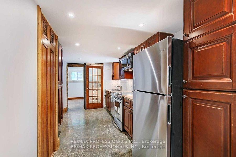 Photo 2 of Unit BSMT, 9 Rambert Crescent, Toronto, High Park-Swansea — HOMEH