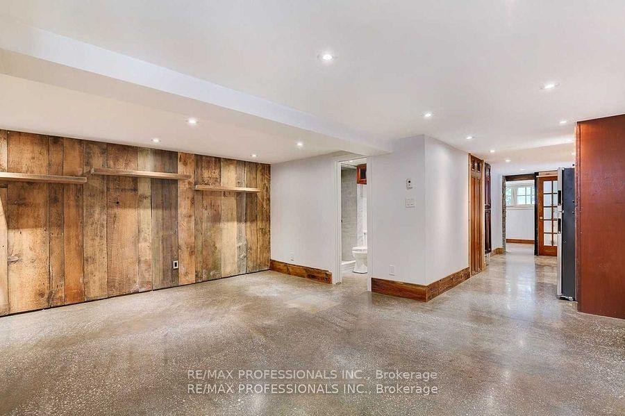 Photo 4 of Unit BSMT, 9 Rambert Crescent, Toronto, High Park-Swansea — HOMEH