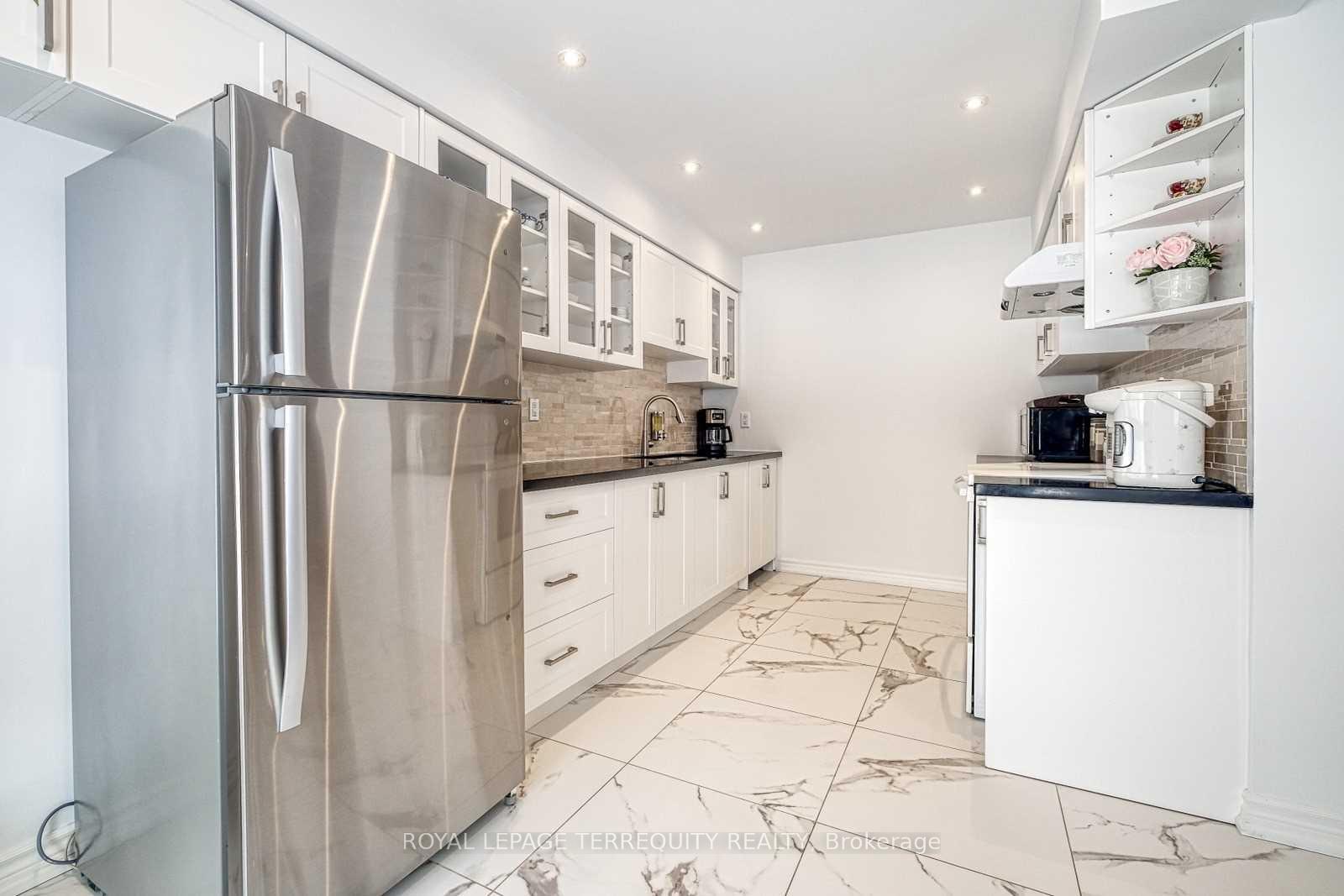 Photo 10 of Unit 44, 26 Nebula Star Way, North York, Henry Farm — HOMEH
