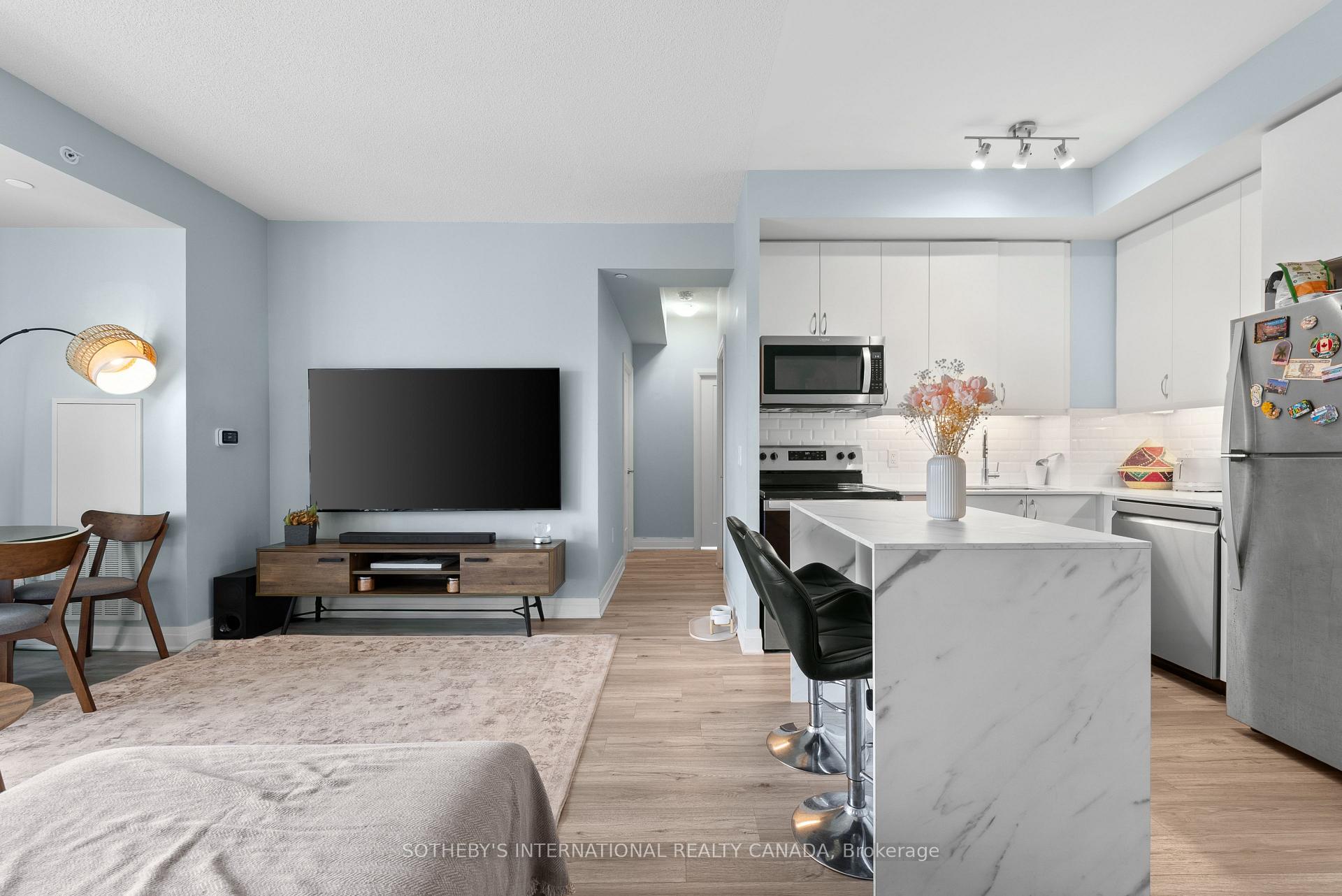 Photo 4 of Unit 809, 3220 Sheppard Avenue E, Scarborough, Tam O'Shanter-Sullivan — HOMEH