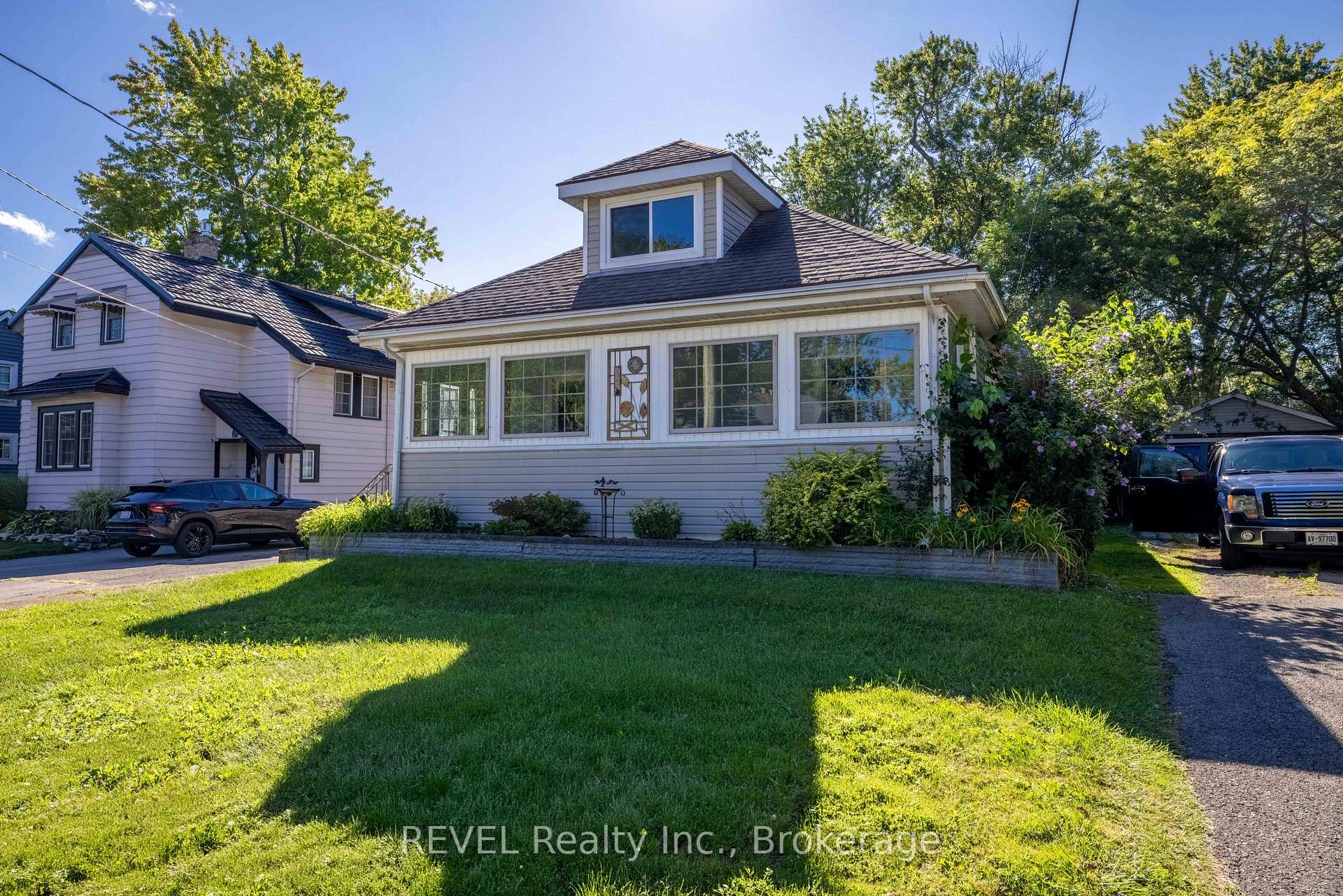 Photo of 272 High Street