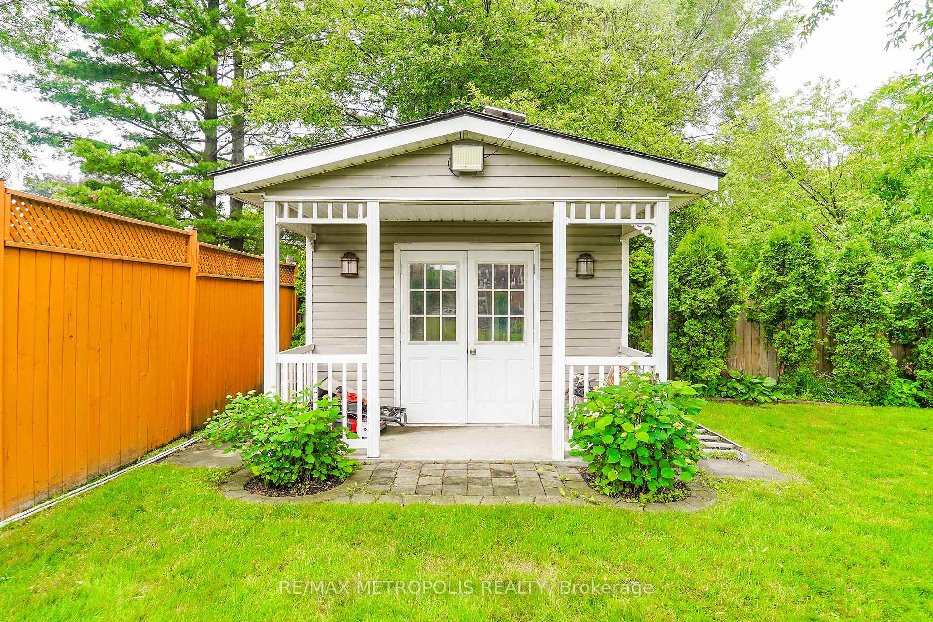 Photo 16 of 37 Bennett Road, Scarborough, West Hill — HOMEH