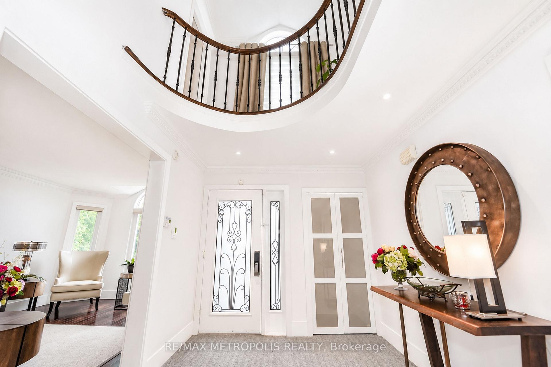 Photo 18 of 37 Bennett Road, Scarborough, West Hill — HOMEH
