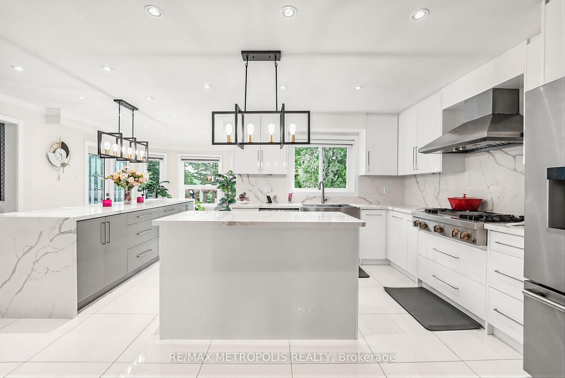 Photo 29 of 37 Bennett Road, Scarborough, West Hill — HOMEH