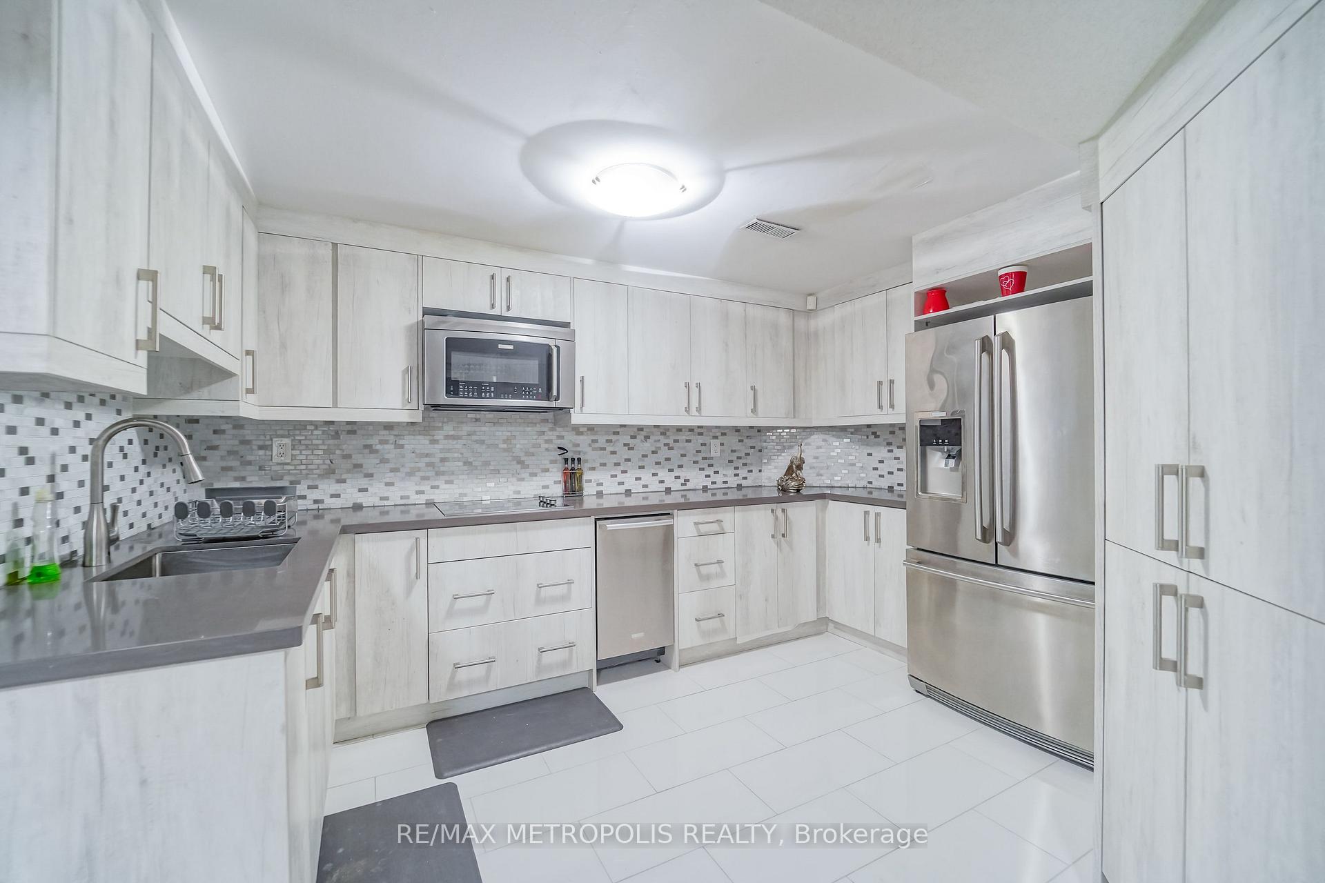 Photo 50 of 37 Bennett Road, Scarborough, West Hill — HOMEH