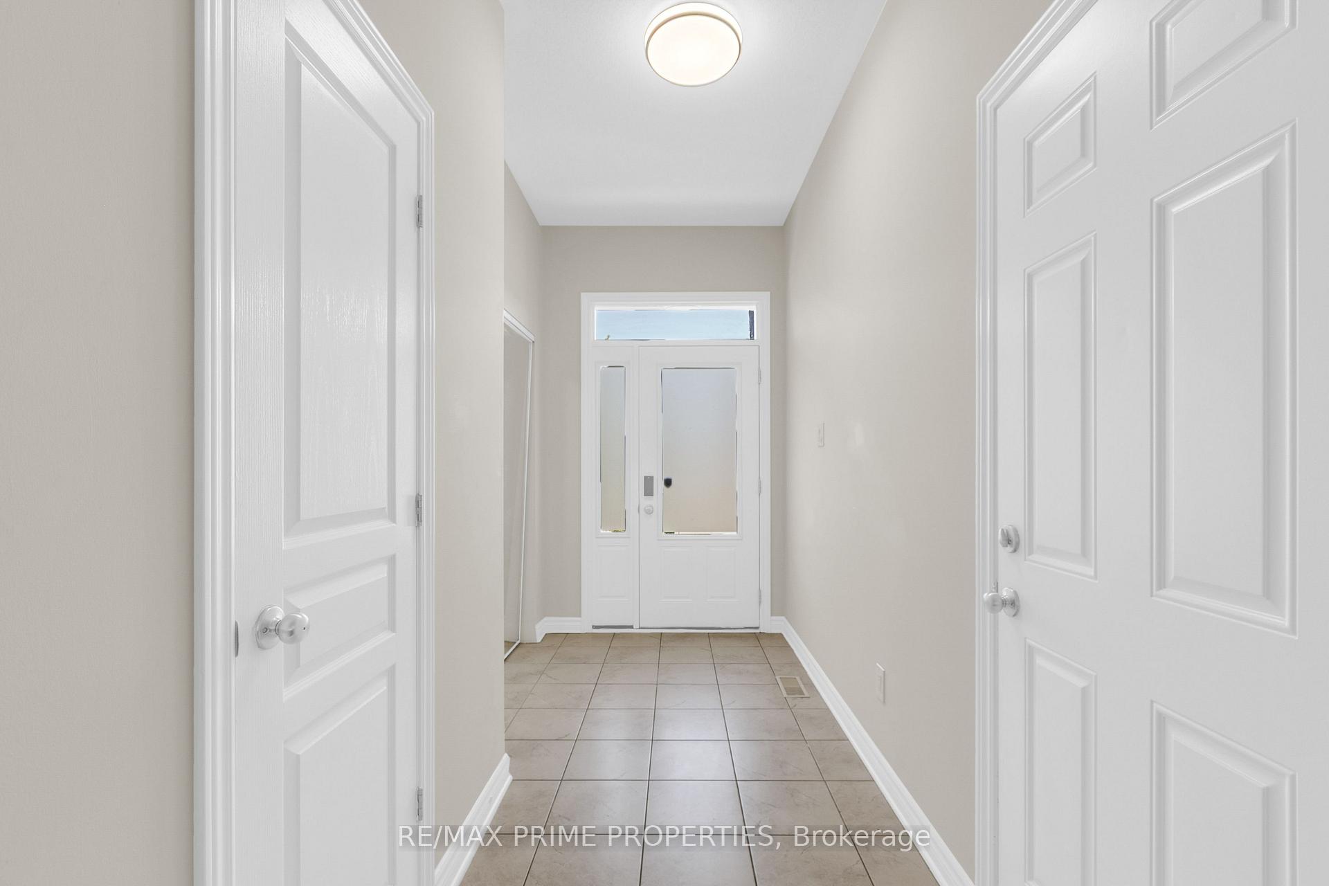 Photo 2 of 1149 Beckett Crescent, Ottawa, Stittsville (South) — HOMEH