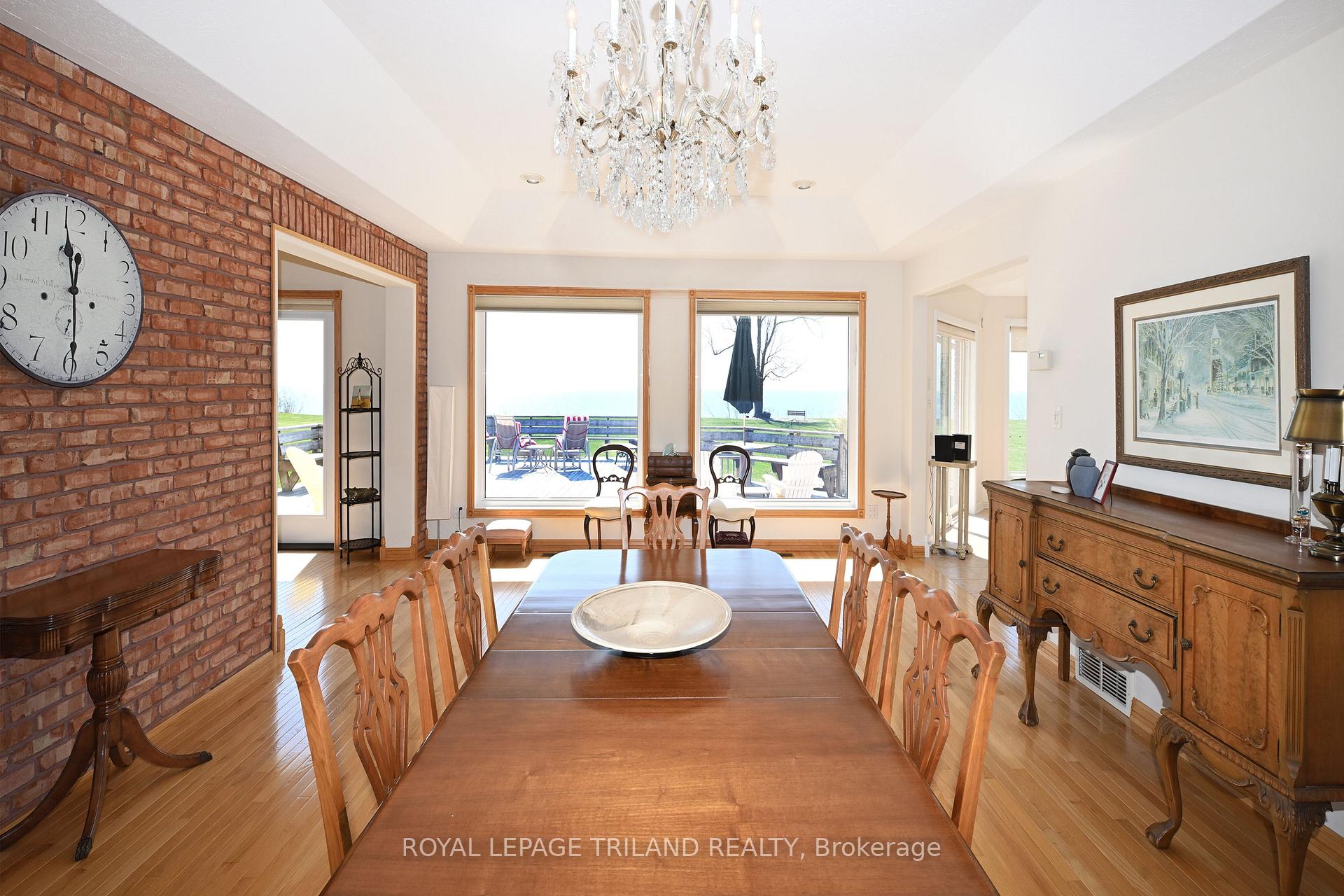 Photo 8 of 7154 Talbot Trail, Chatham-Kent, Blenheim — HOMEH