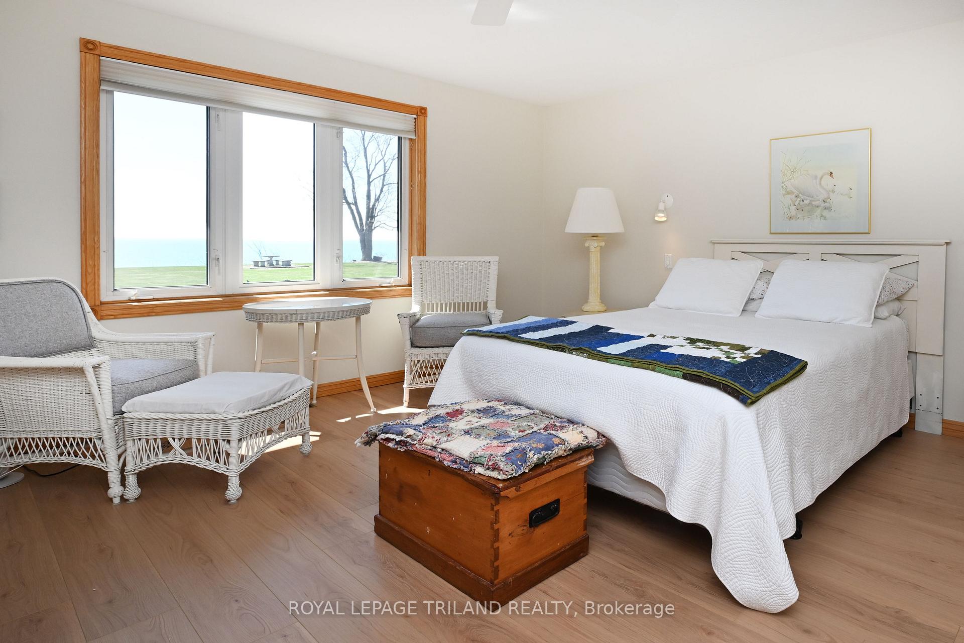 Photo 13 of 7154 Talbot Trail, Chatham-Kent, Blenheim — HOMEH