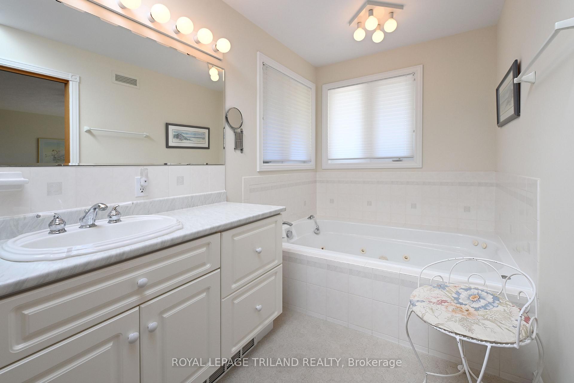 Photo 15 of 7154 Talbot Trail, Chatham-Kent, Blenheim — HOMEH