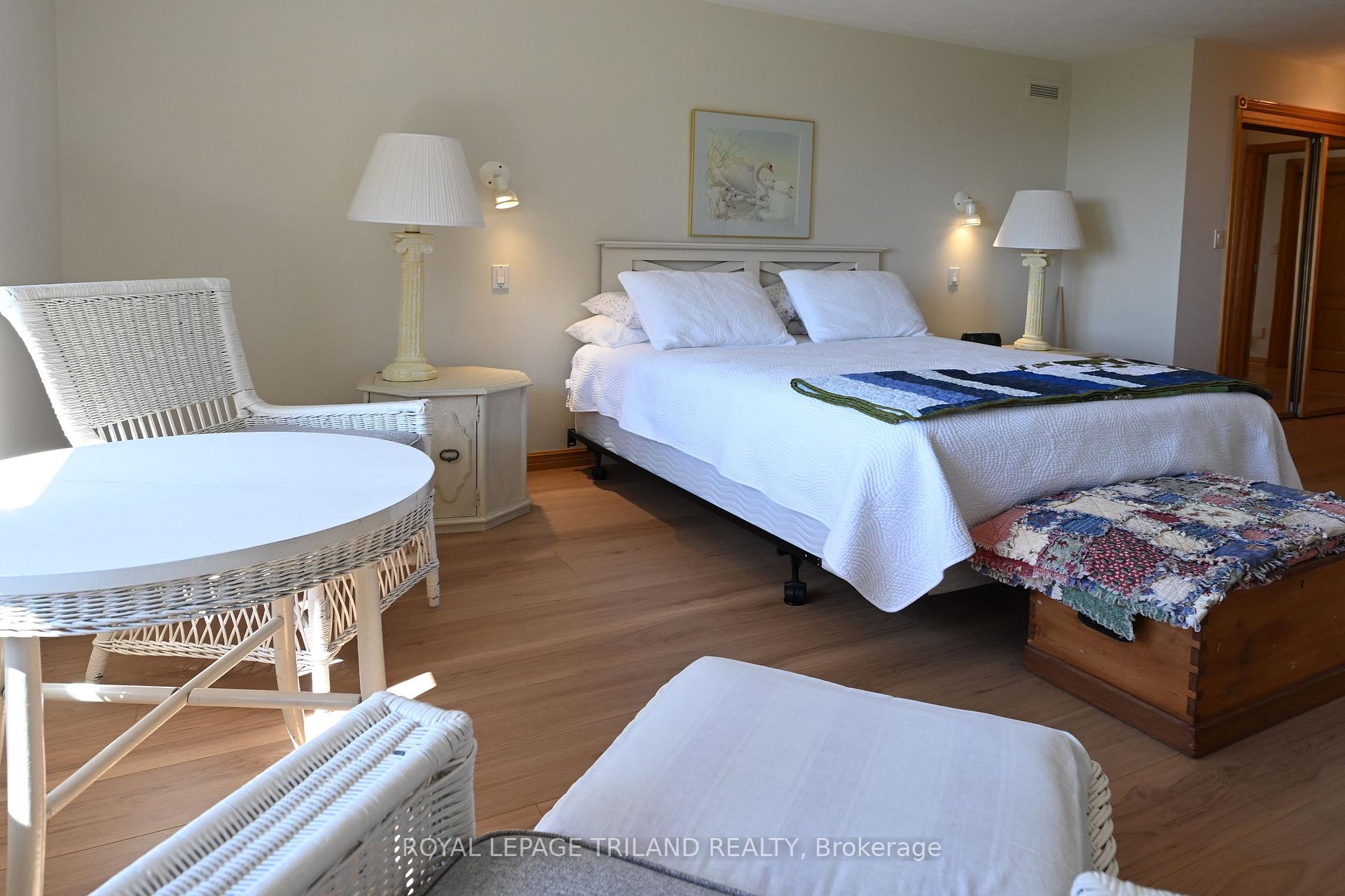 Photo 16 of 7154 Talbot Trail, Chatham-Kent, Blenheim — HOMEH