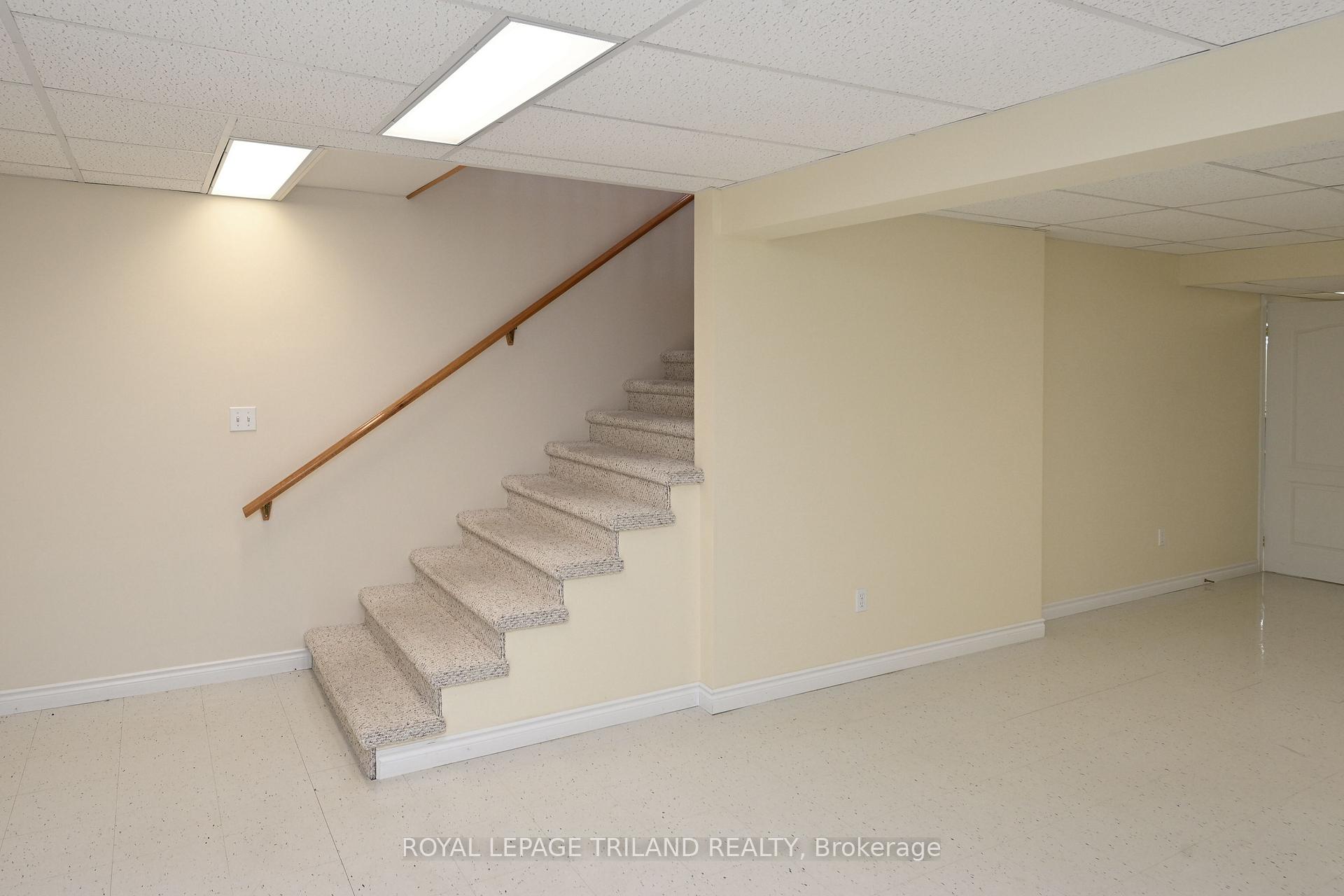 Photo 19 of 7154 Talbot Trail, Chatham-Kent, Blenheim — HOMEH
