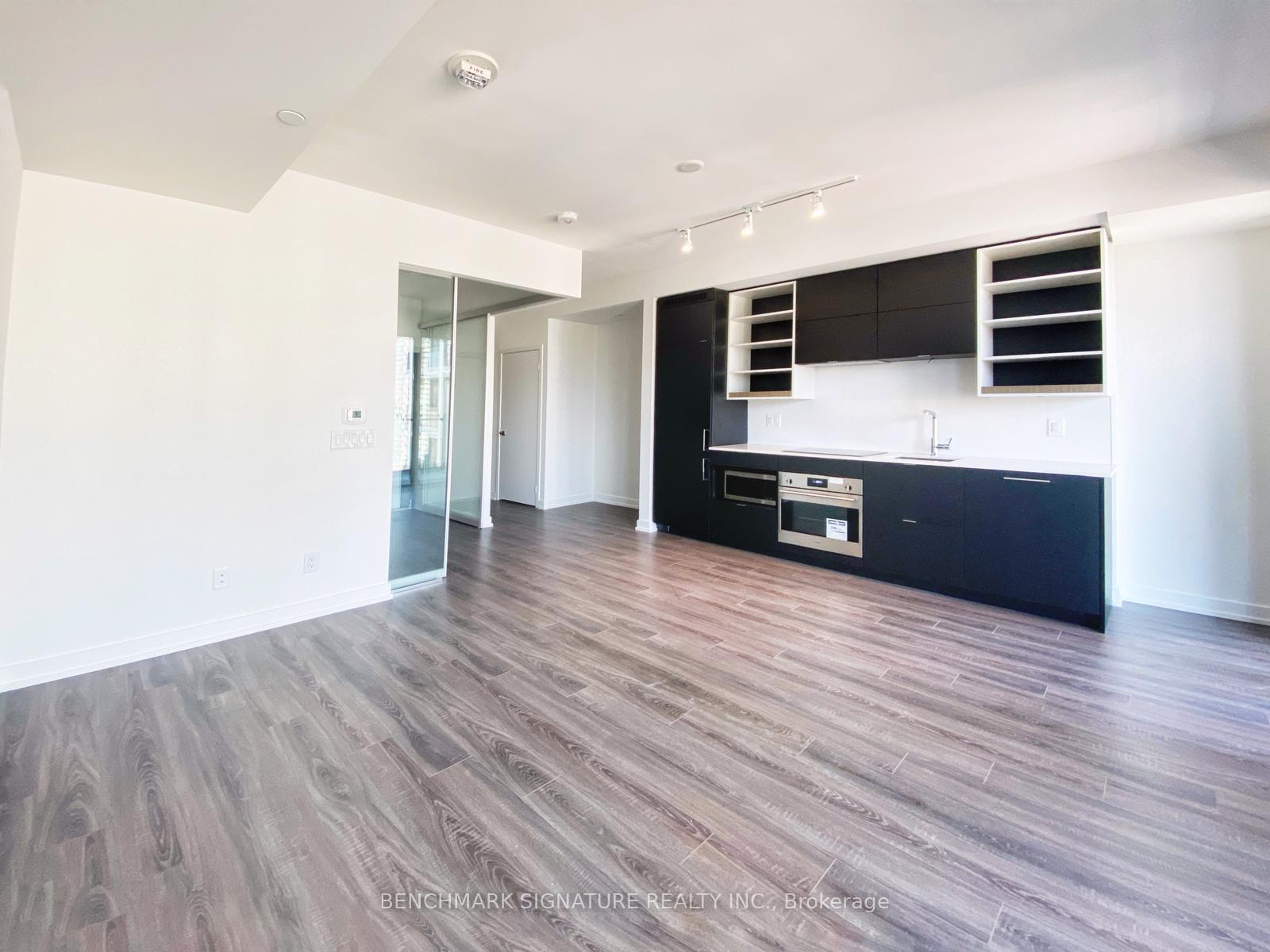 Photo 2 of Unit 1722, 20 Edward Street, Toronto, Bay Street Corridor — HOMEH