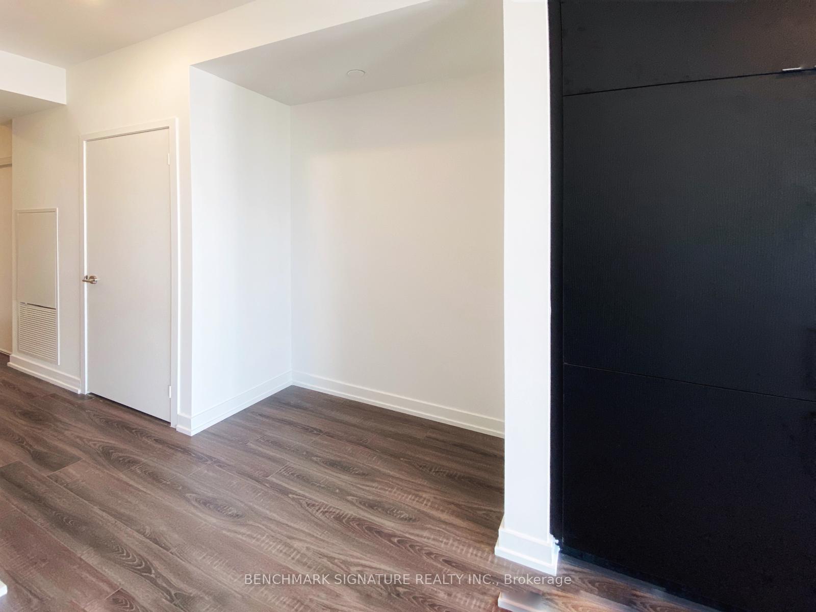 Photo 5 of Unit 1722, 20 Edward Street, Toronto, Bay Street Corridor — HOMEH