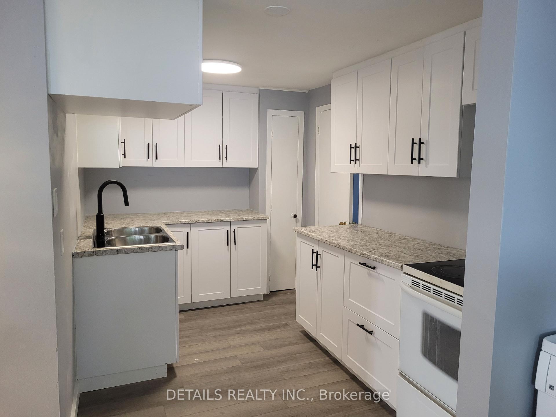 Photo of 4559 Ste Catherine Street
