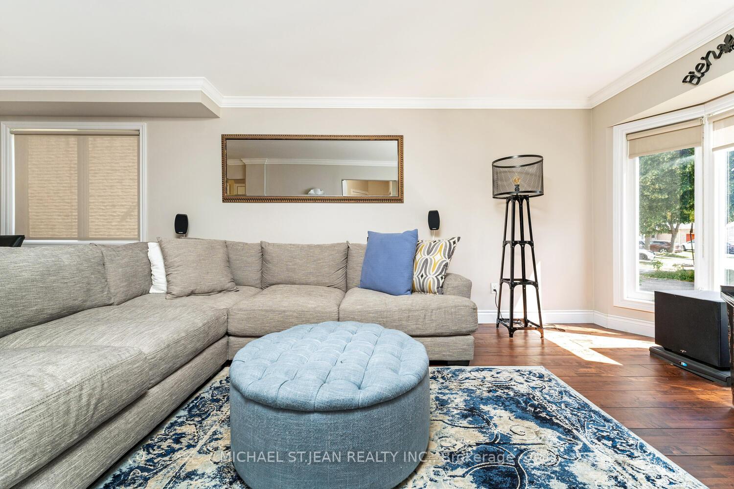 Photo 9 of 6582 Treviso Terrace, Mississauga, Meadowvale — HOMEH