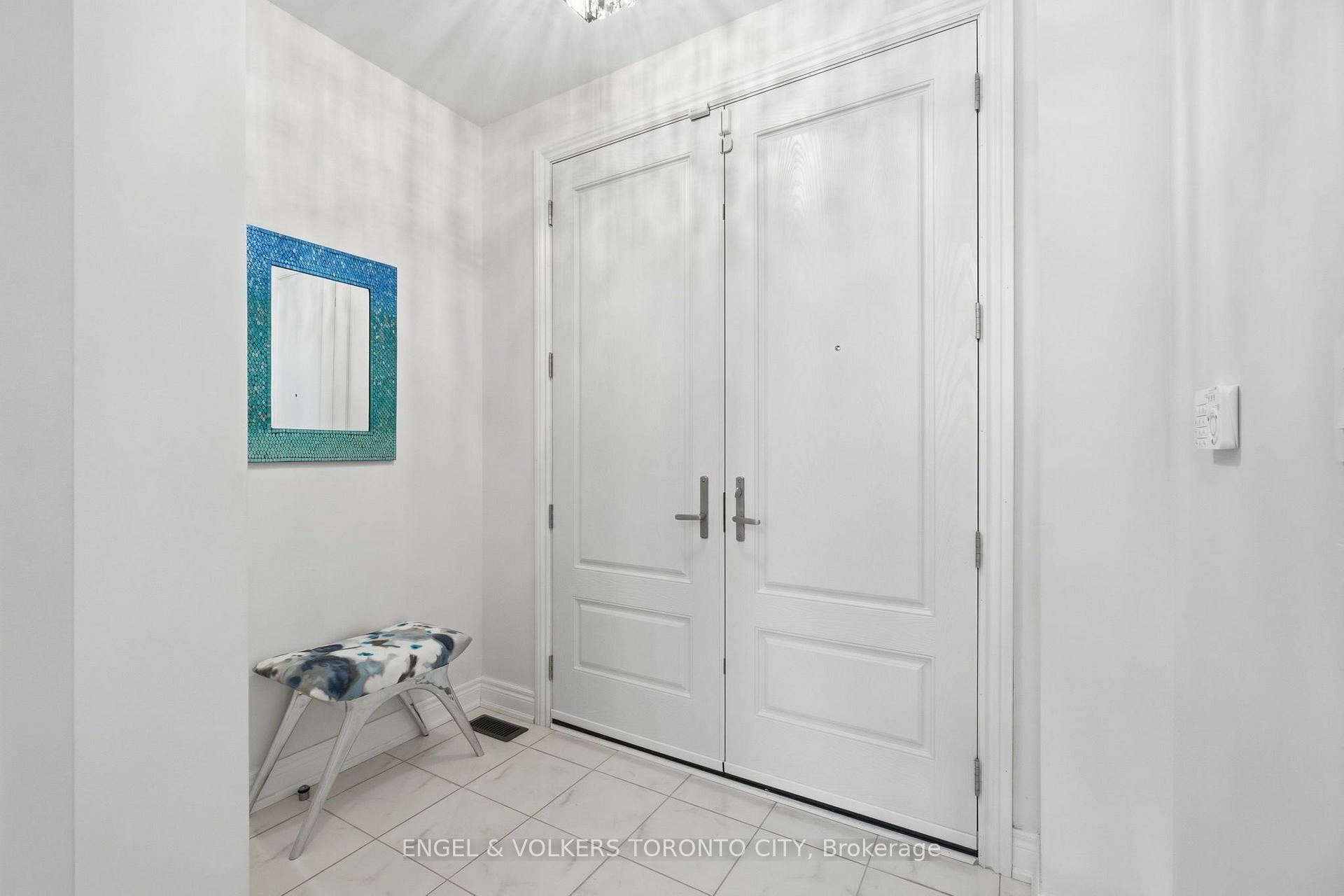 Photo 9 of 78 Drizzel Crescent, Richmond Hill, Oak Ridges — HOMEH