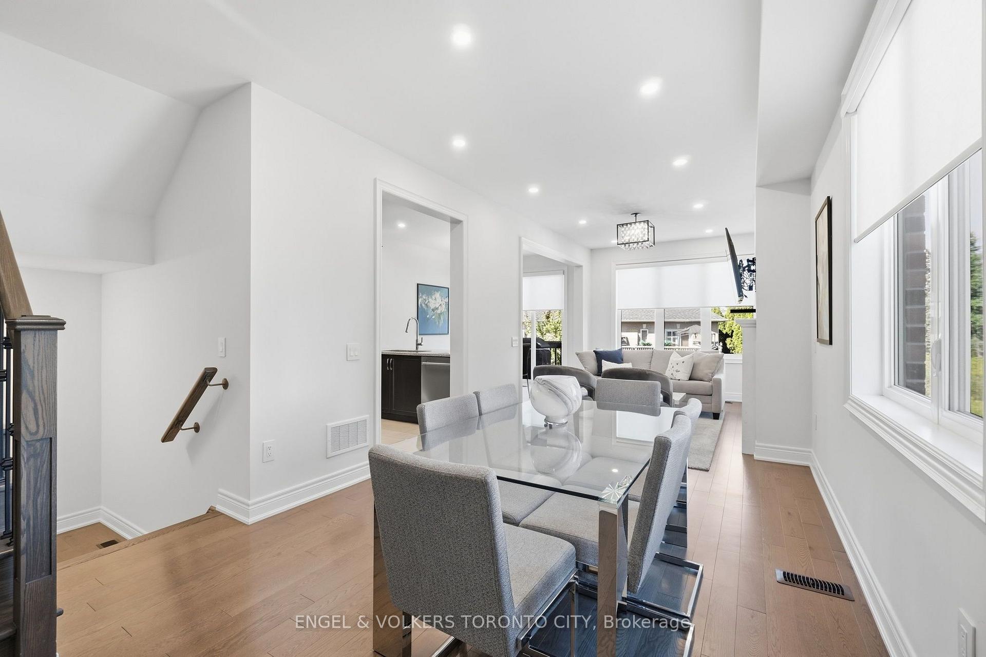 Photo 10 of 78 Drizzel Crescent, Richmond Hill, Oak Ridges — HOMEH