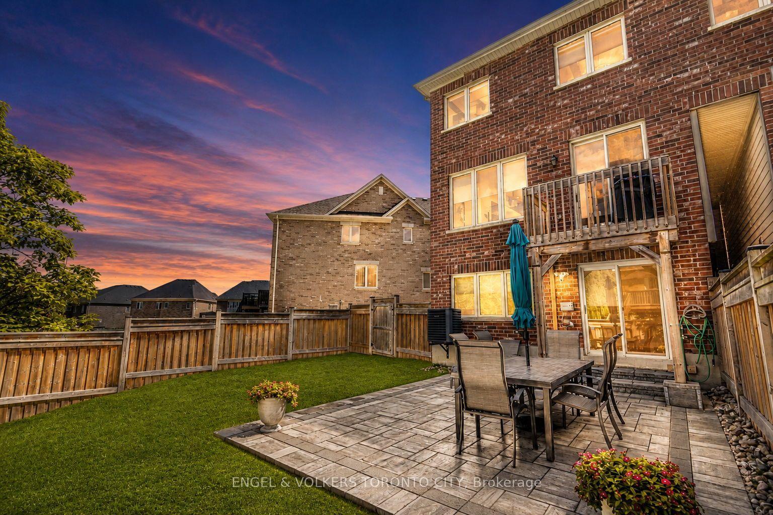 Photo 34 of 78 Drizzel Crescent, Richmond Hill, Oak Ridges — HOMEH